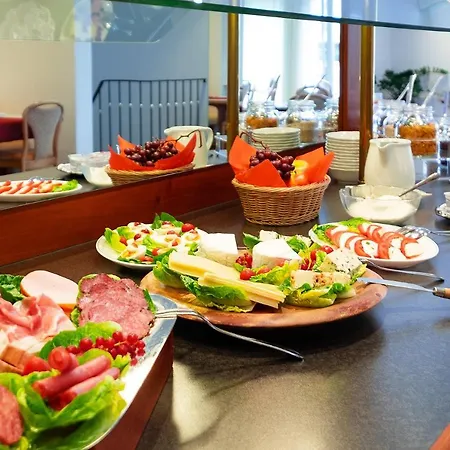 Am Steinberg ヒルデスハイム