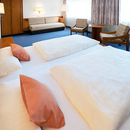 Am Steinberg ホテル ヒルデスハイム